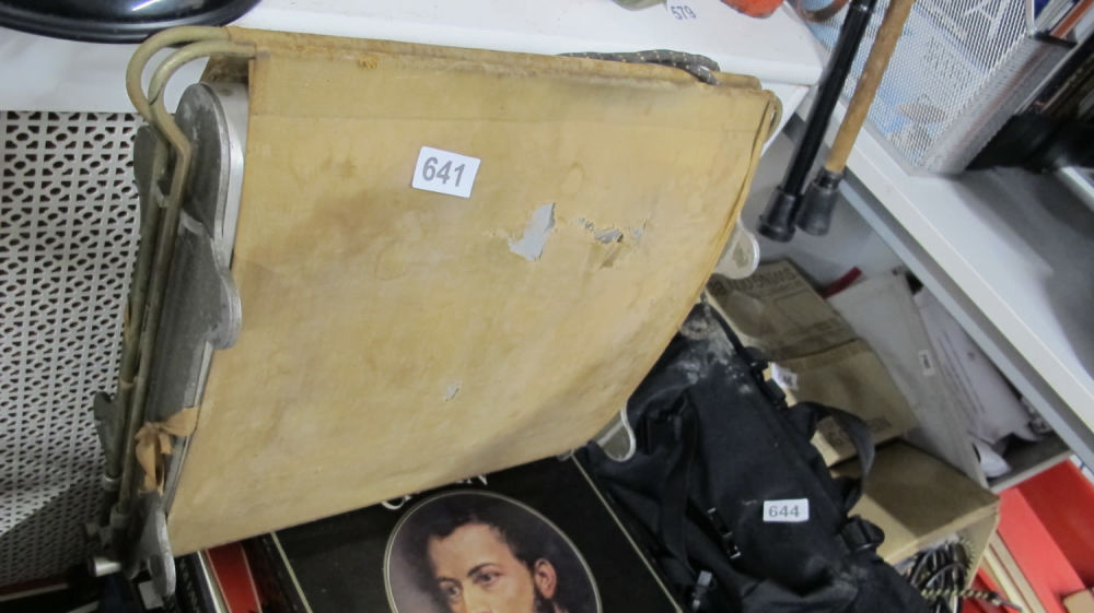 Lot 641: Vintage photographic Drying equipment
