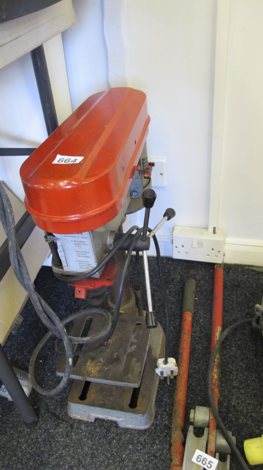 Lot 664: Pillar drill
