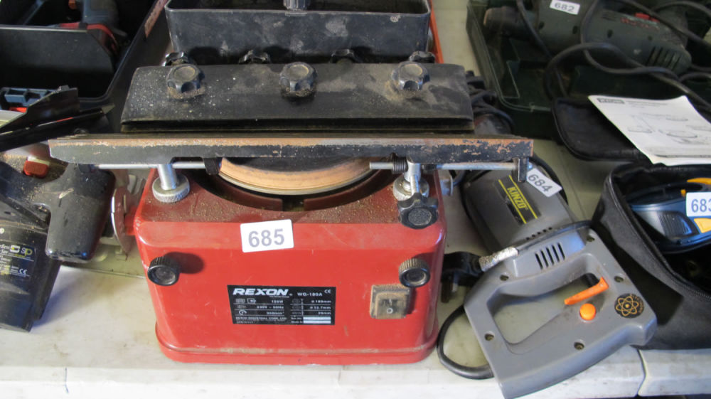 Lot 685:  Rexon WG 180A This is a great machine,...