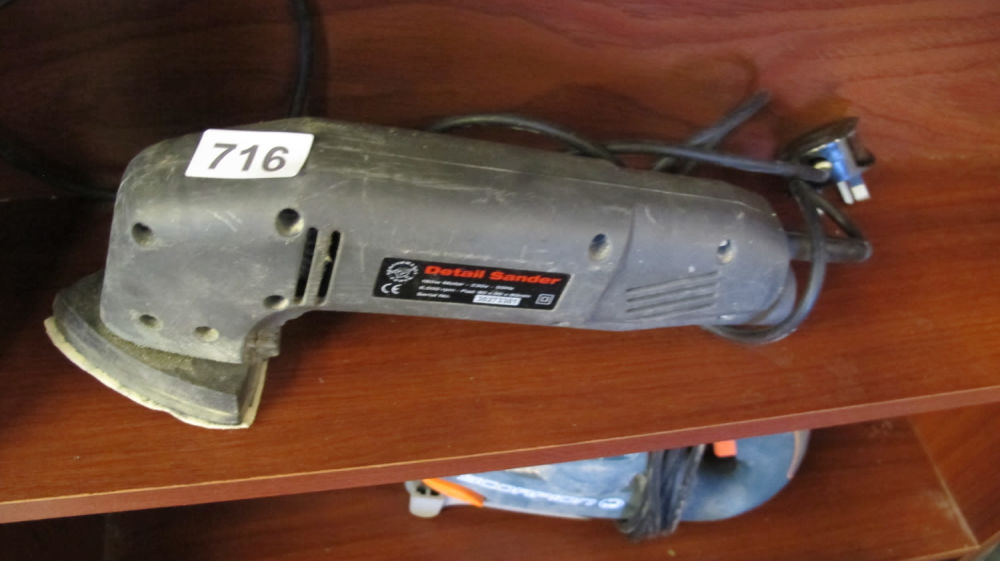 Lot 716: Detail sander
