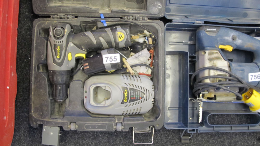 Lot 755: Battery drill