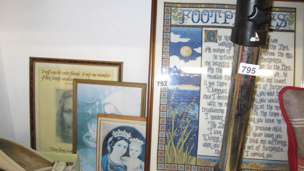 Lot 792: Religious pictures