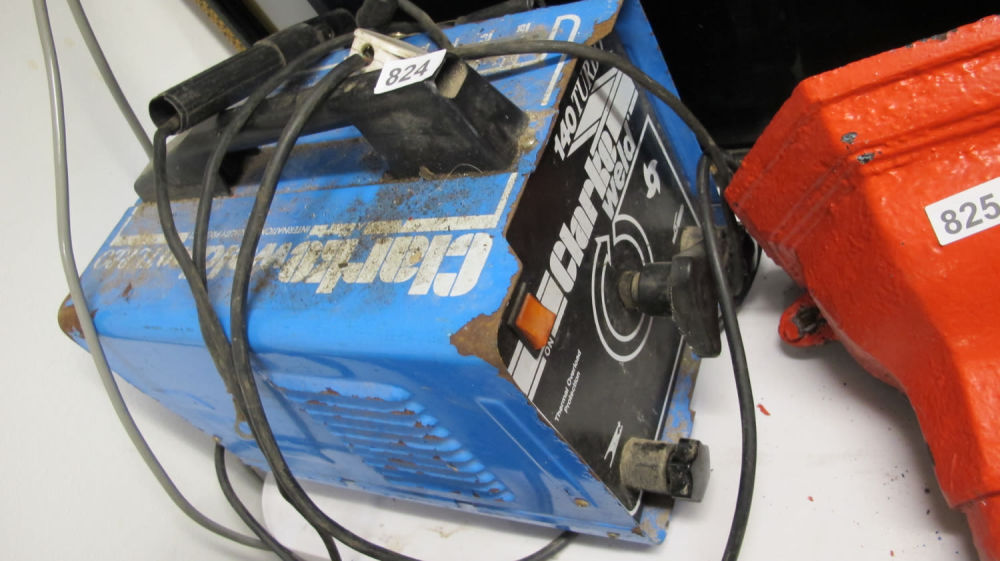 Lot 824: Welder