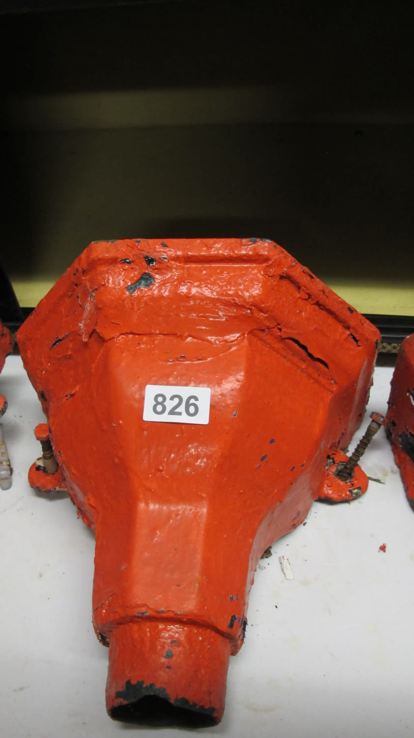 Lot 826: Cast iron rain hopper