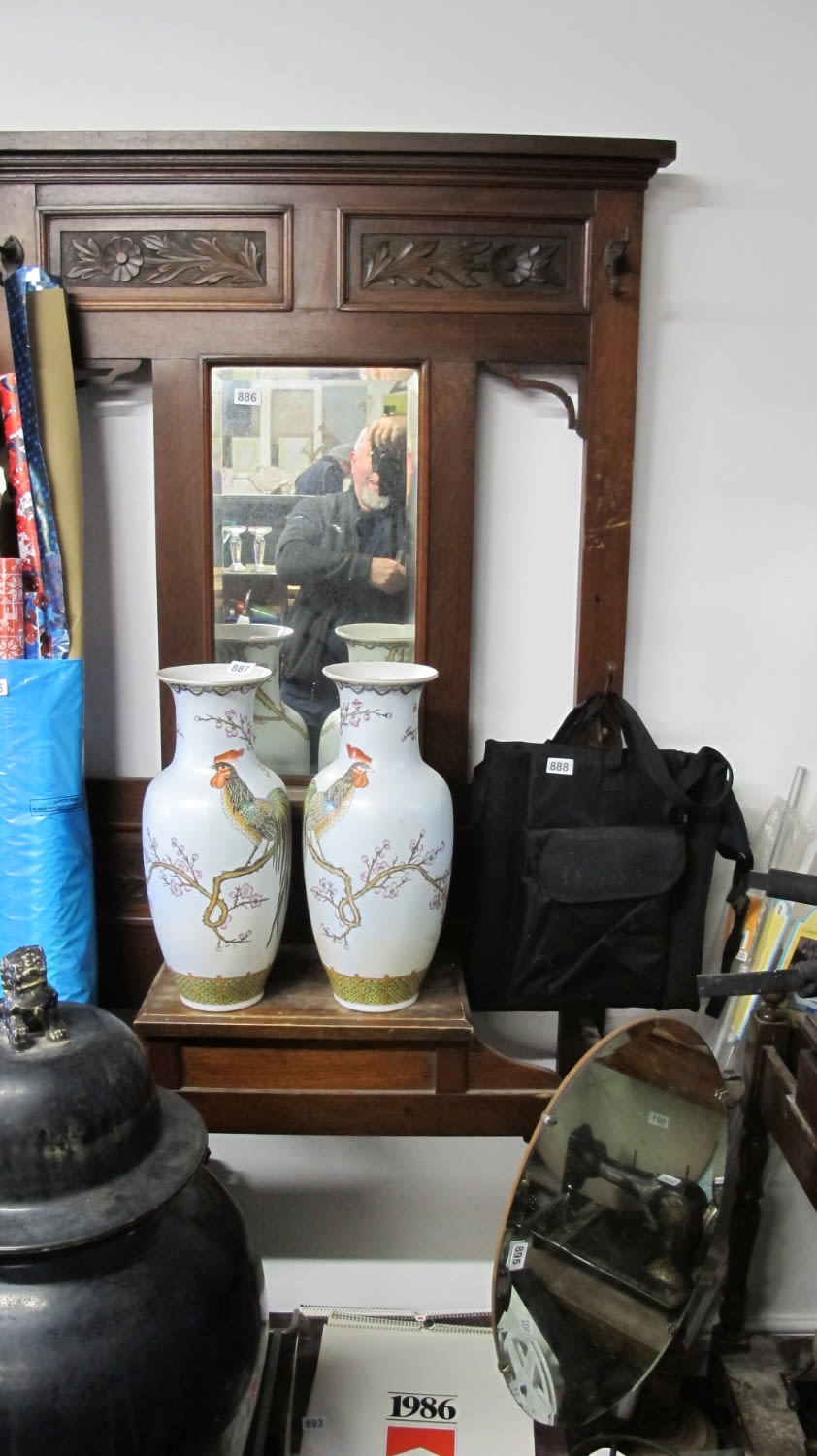 Lot 886: Hall stand
