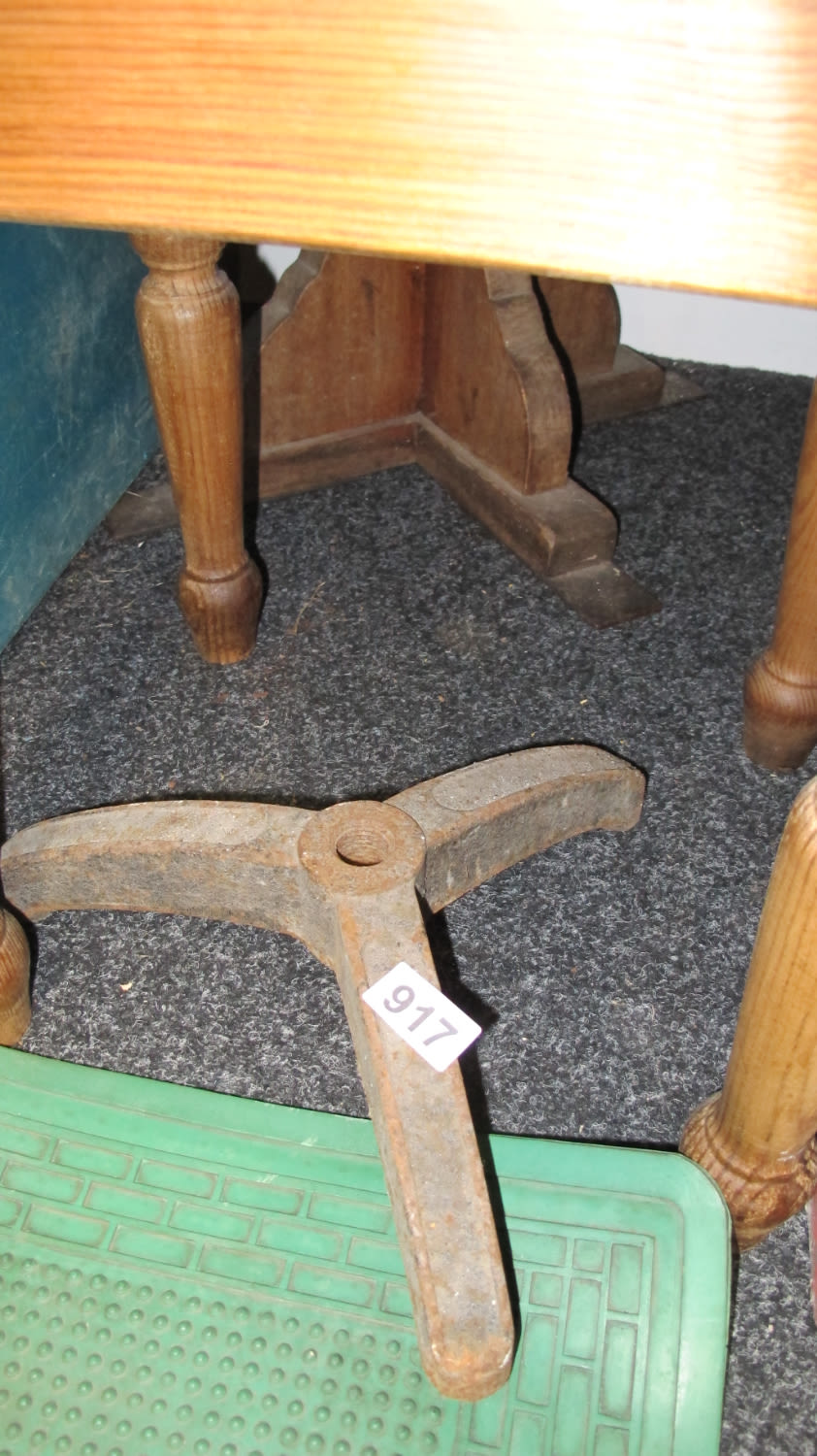 Lot 917: cast metal tripod foot