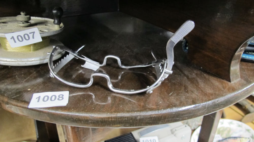 Lot 1008: Open wide my dear, this won't hurt