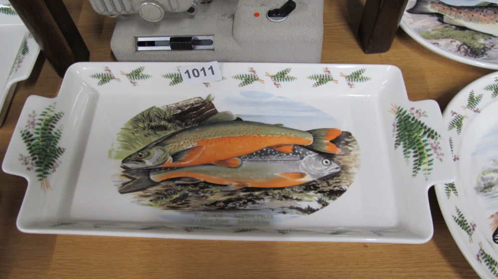 Lot 1011: Port Meirion compleat angler rectangular serving dish