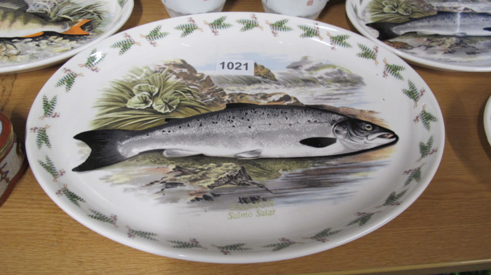 Lot 1021: Port Meirion compleat angler plate