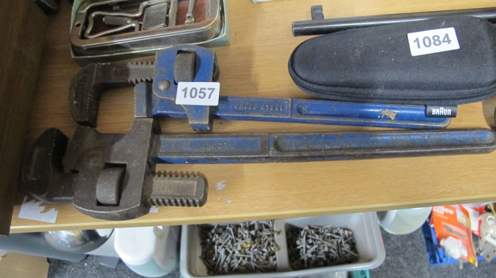Lot 1057: 2 pairs of stilsons