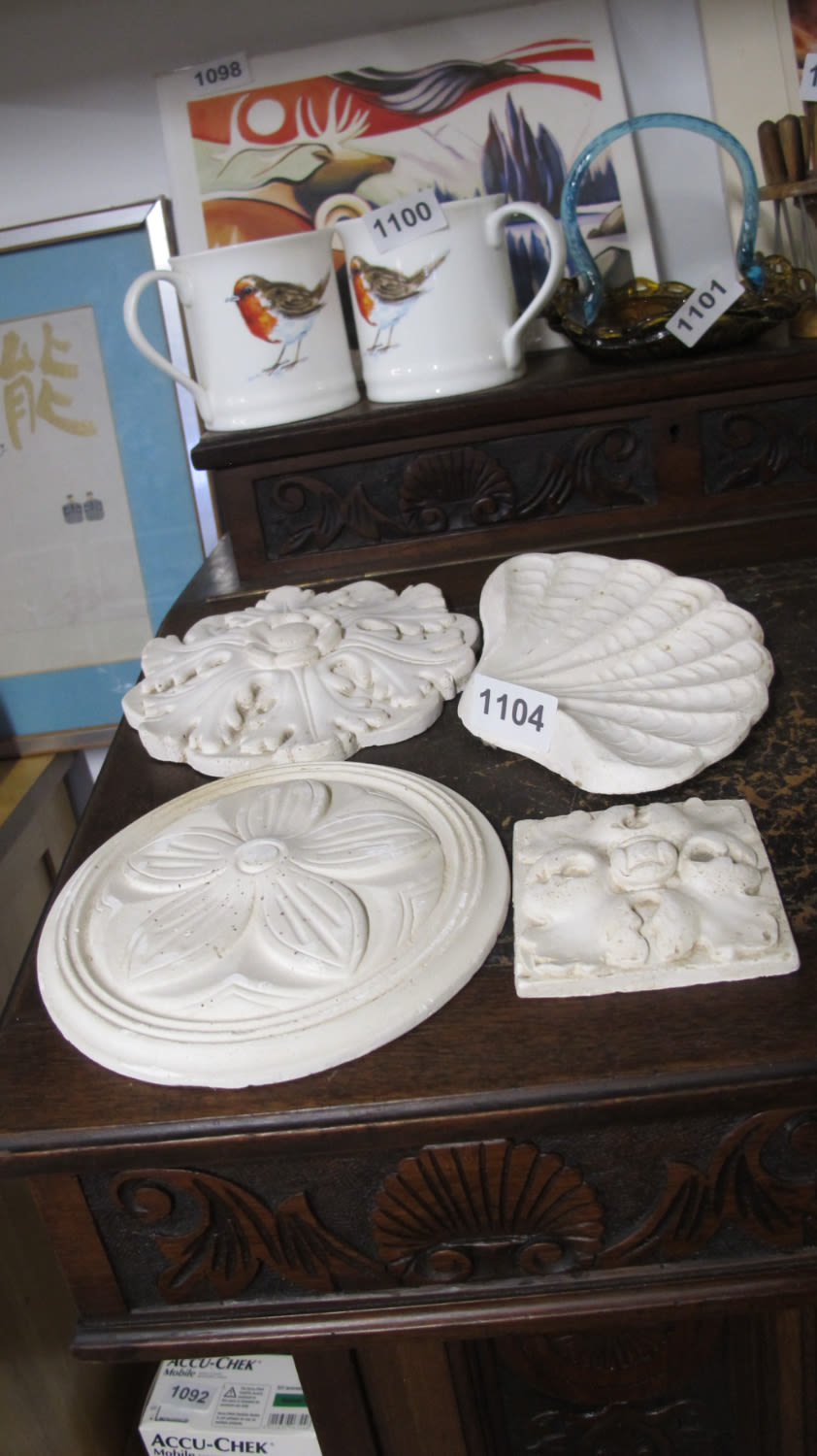 Lot 1104: plaster mouldings