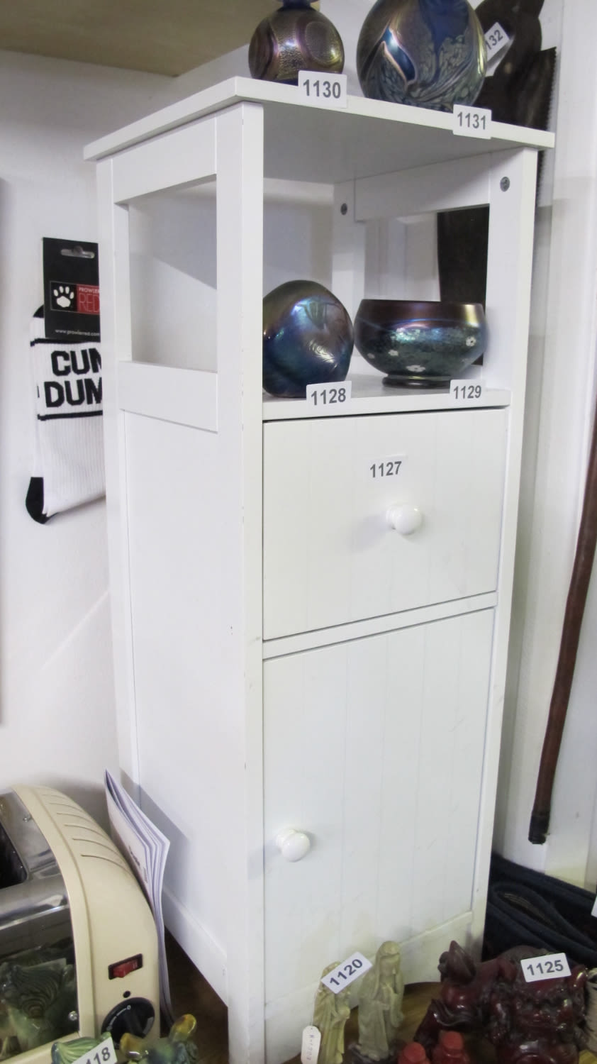 Lot 1127: storage unit