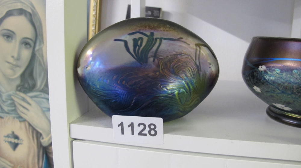 Lot 1128: studio glass vase
