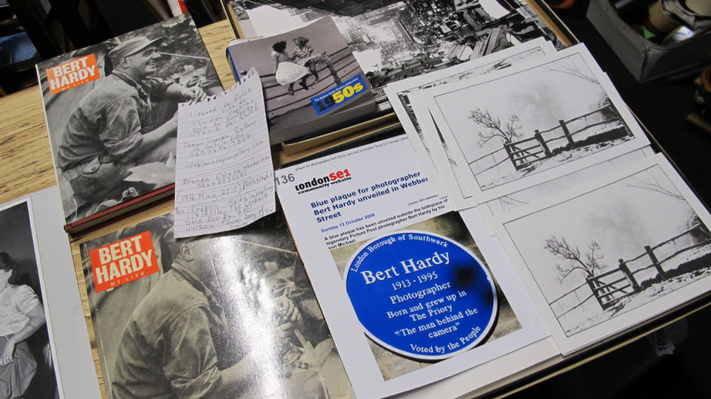 Lot 1136: qty of Bert Hardy original photographs and books