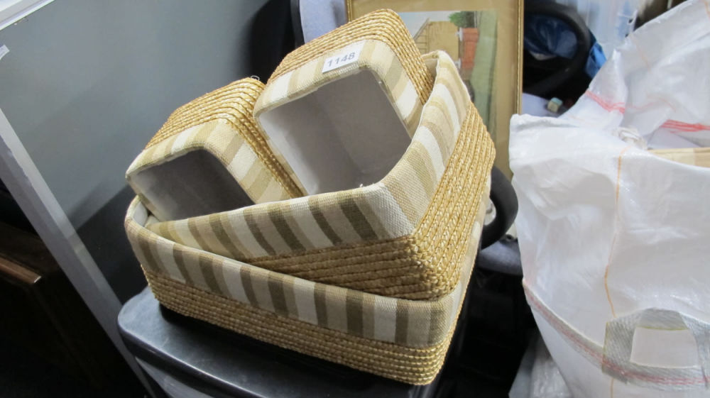 Lot 1148: box of storage baskets