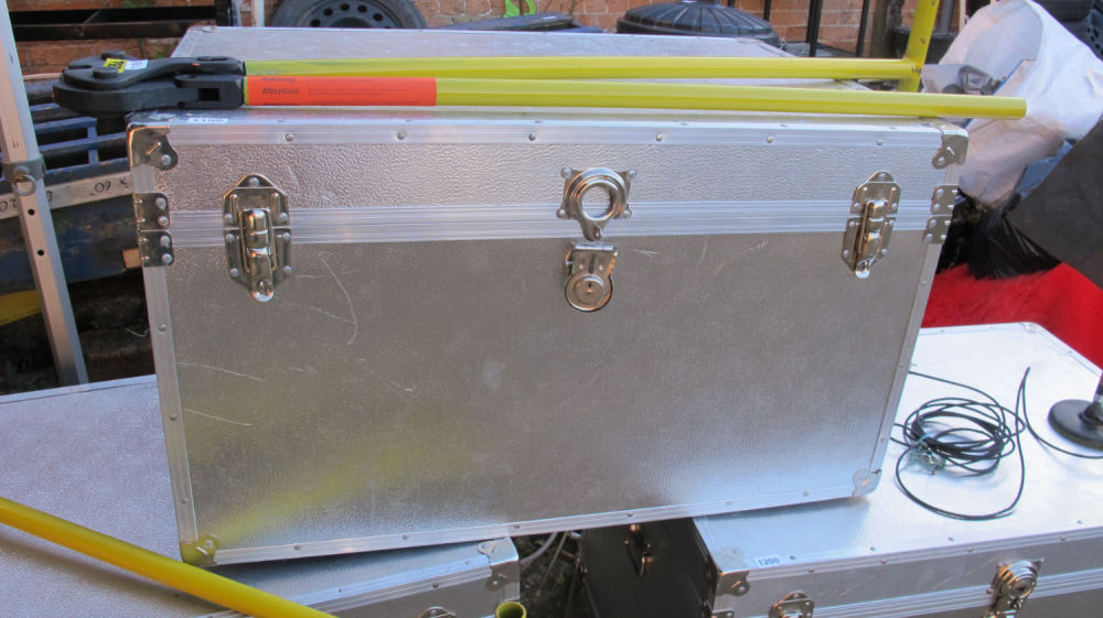 Lot 1198: aluminium flight case
