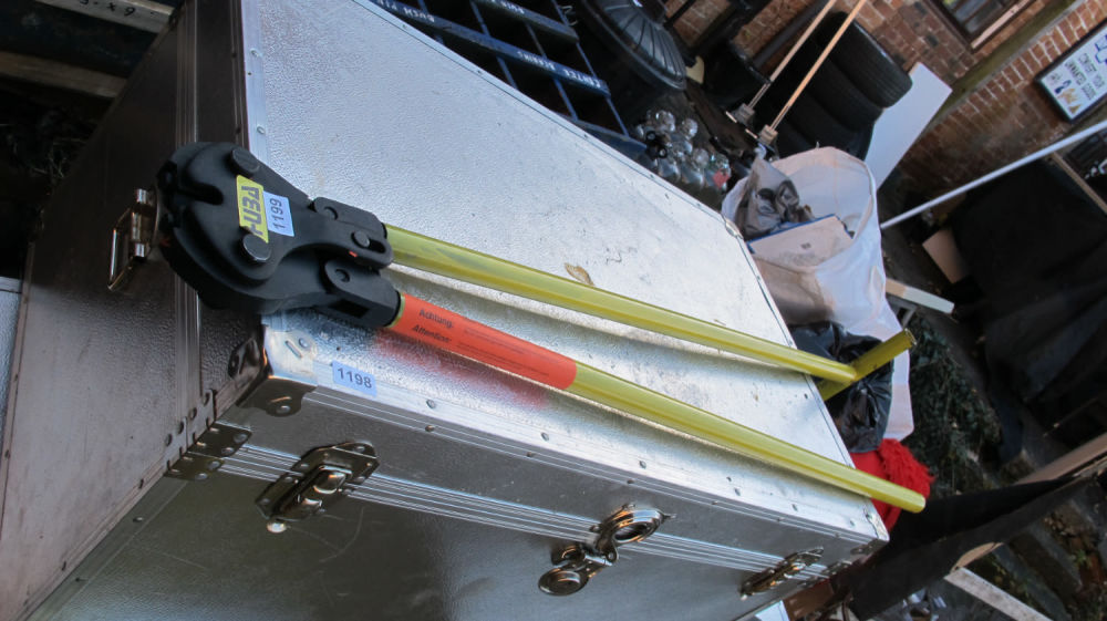 Lot 1199: bolt cutters