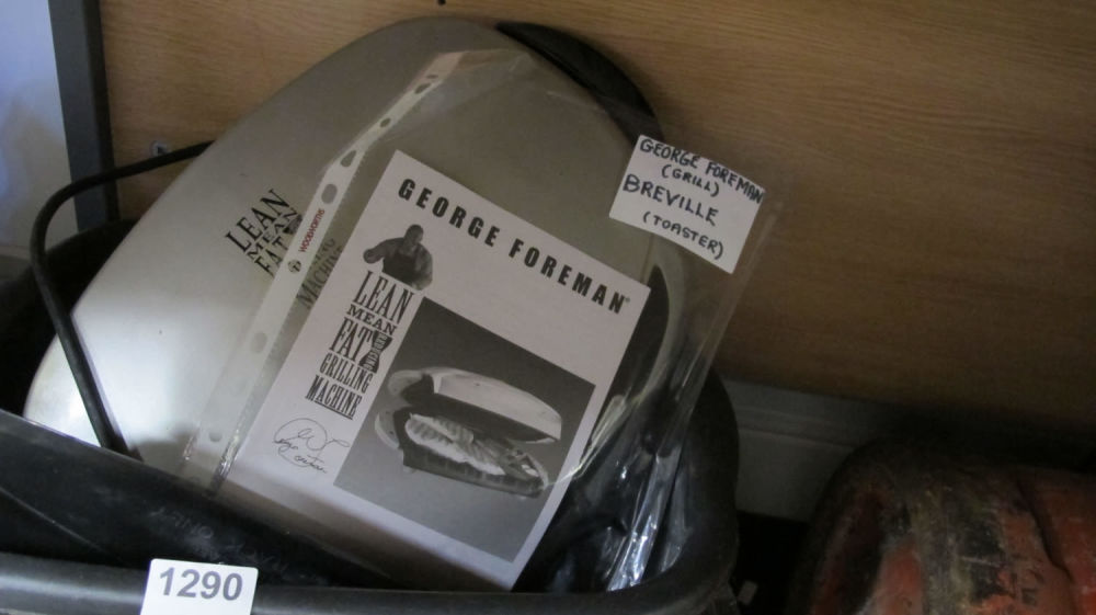 Lot 1290: George Foreman grill