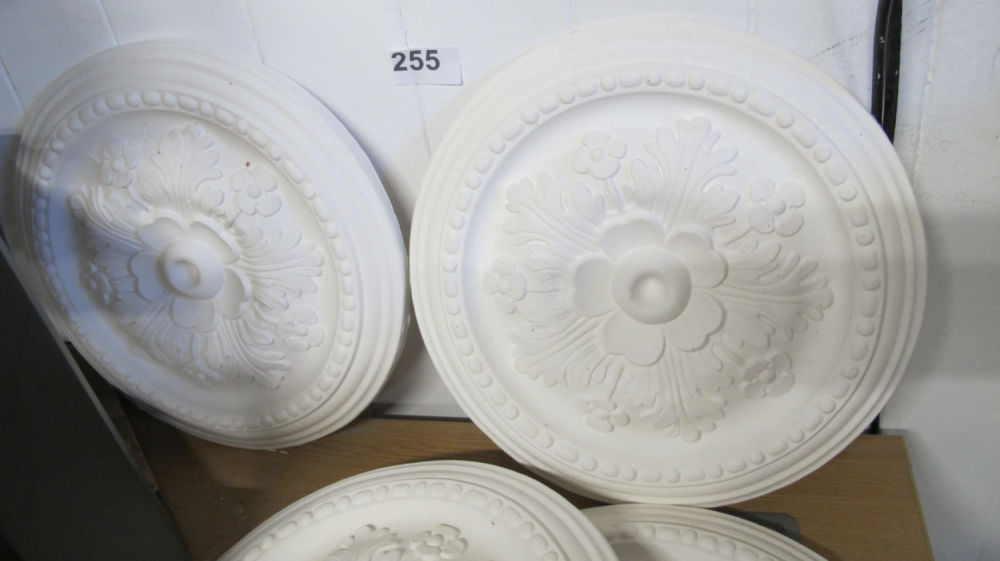 Lot 255: 2 large decorative plaster mouldings