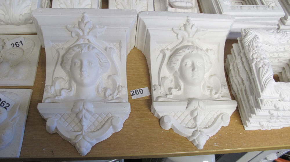 Lot 260: A2 beautiful ornate plaster mouldings. The dimensions are...