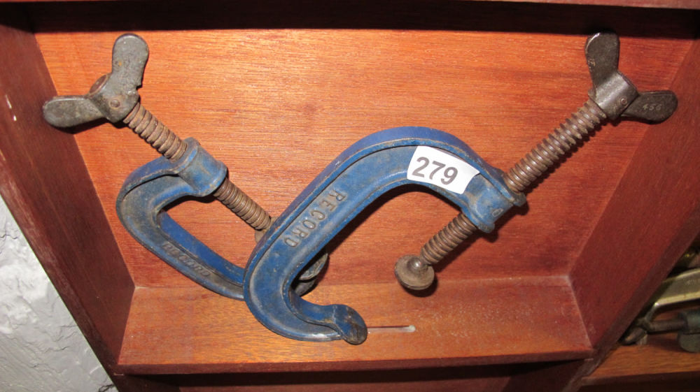 Lot 279: 2 G clamps