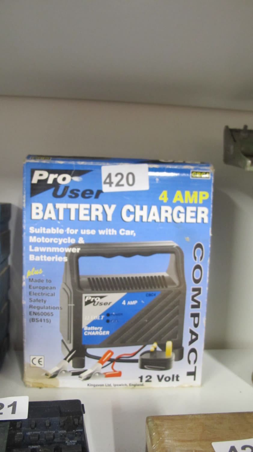 Lot 420: Battery charger