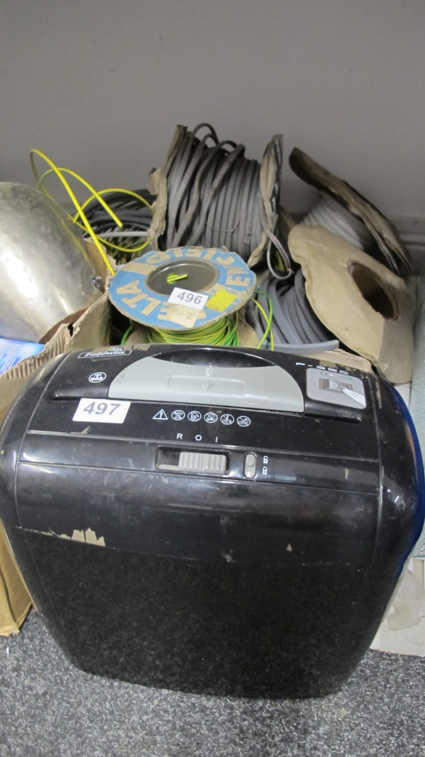 Lot 497: Paper shredder