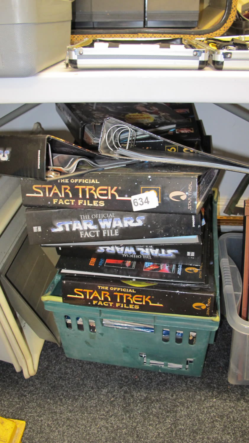 Lot 634: large qty of Star Trek and Star Wars...