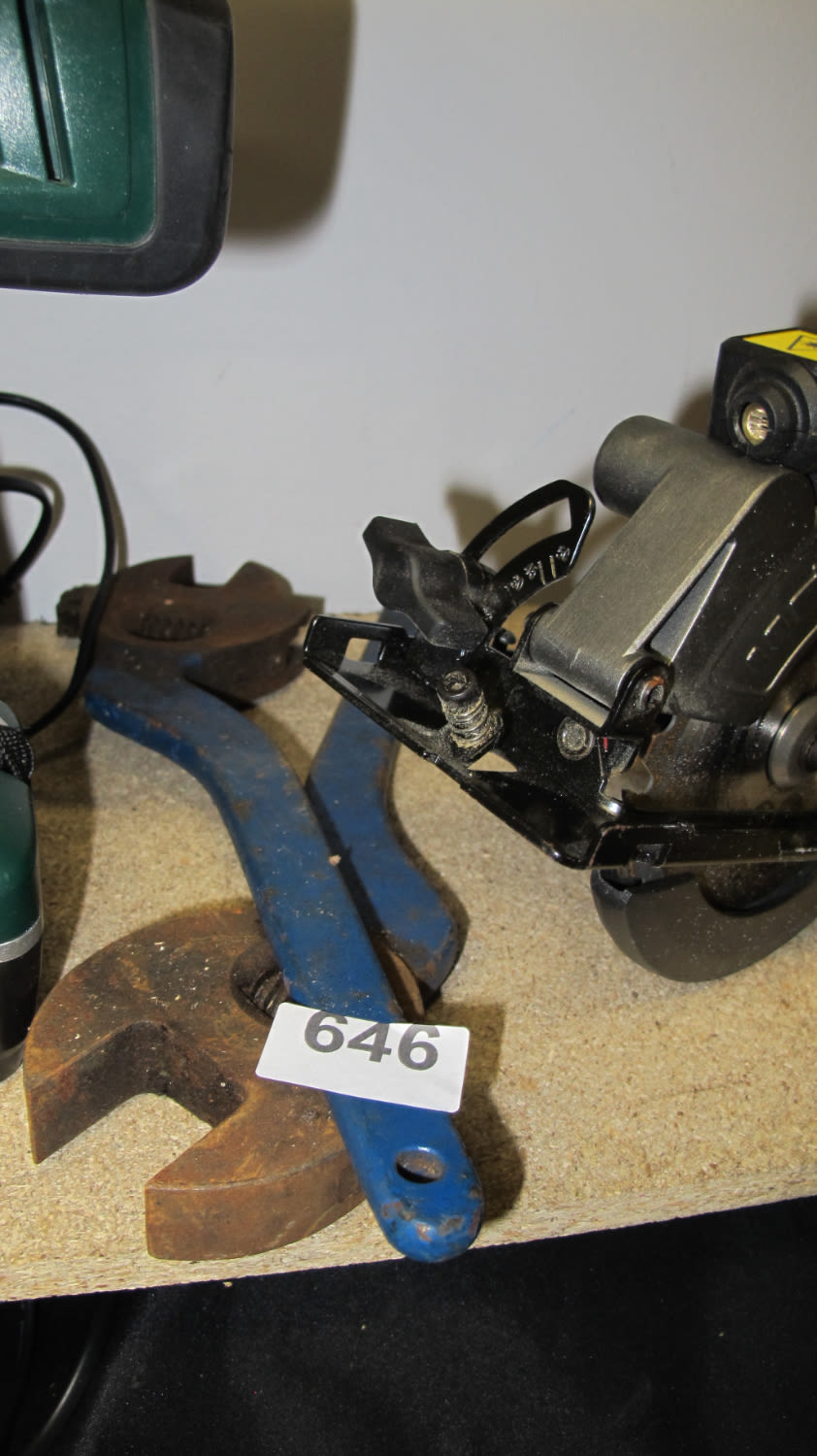 Lot 646: Engineers wrench tools 