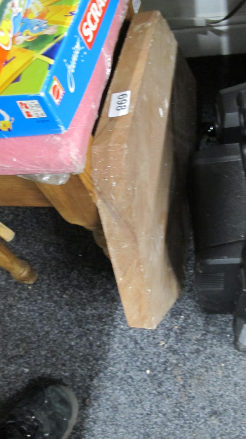 Lot 698: Large block of wood 