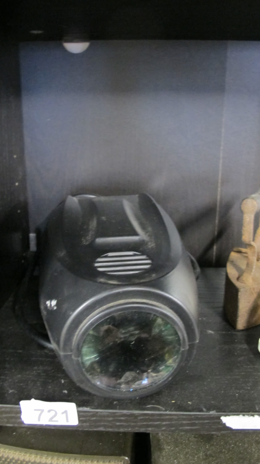 Lot 721: Laser light 