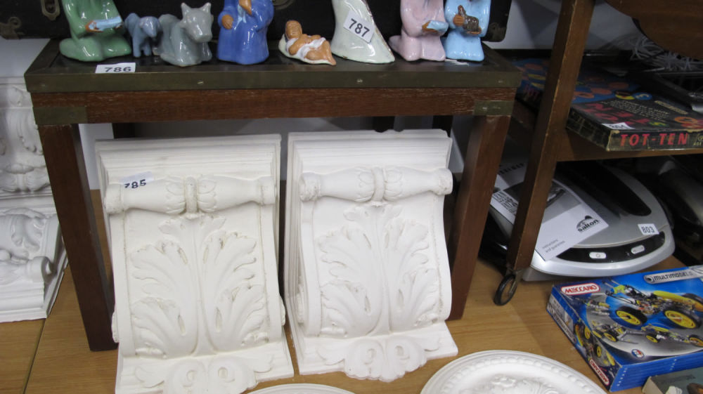 Lot 786: 2 Plaster mouldings