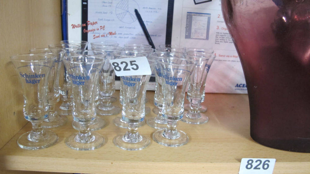 Lot 825: A quantity of Schooner glasses