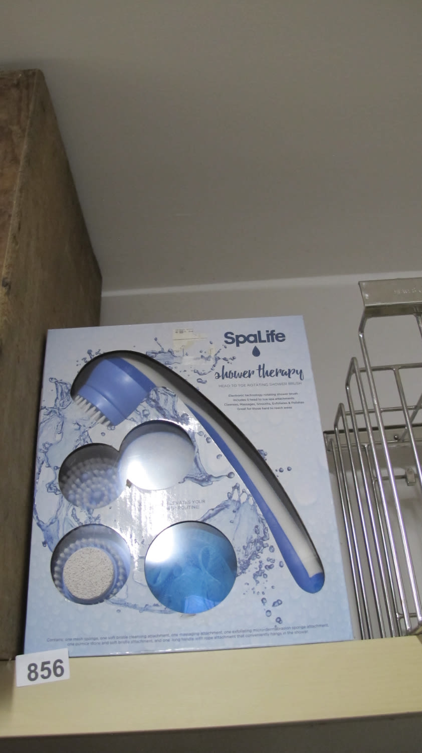 Lot 856: Spa life shower head