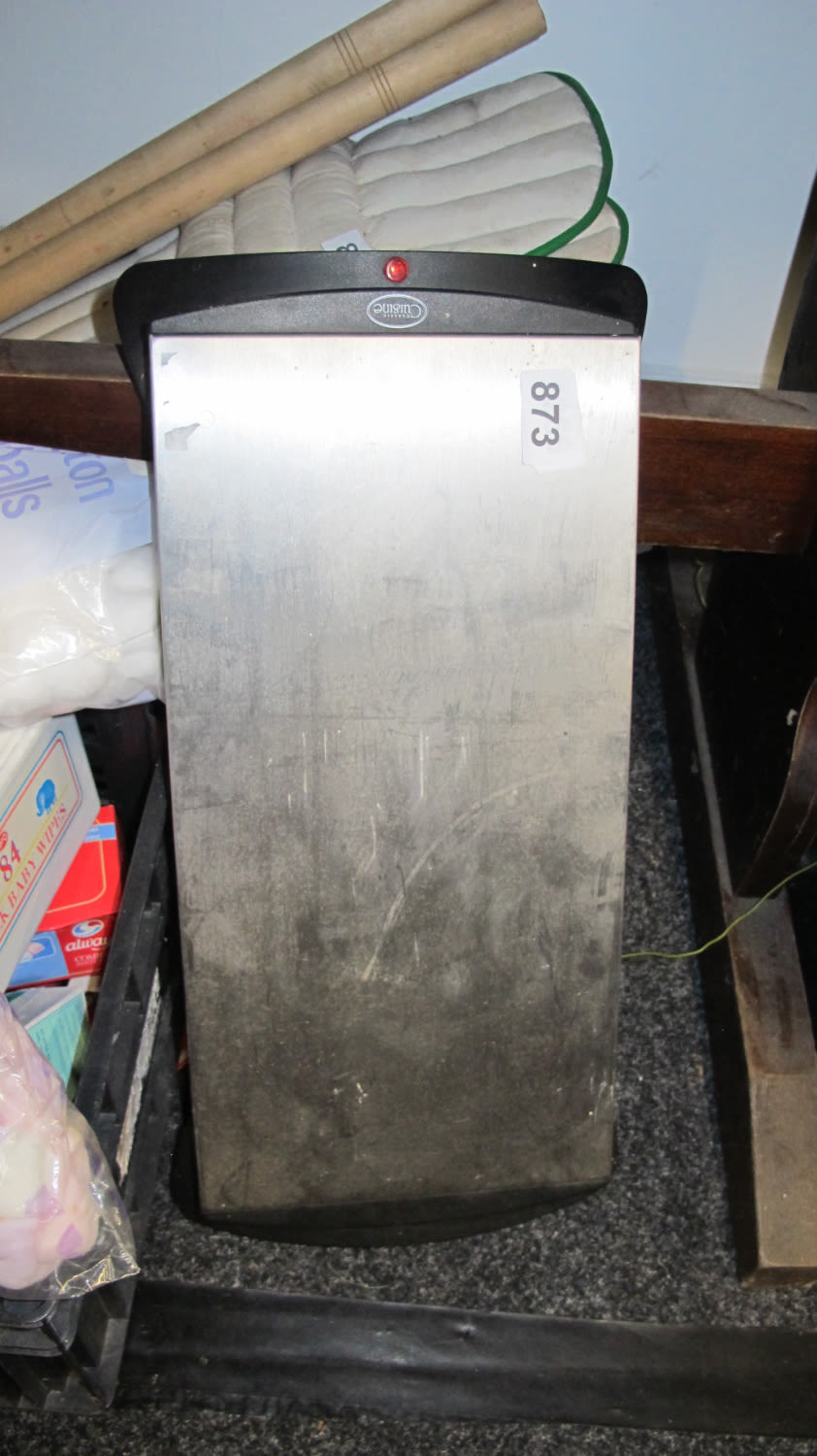 Lot 873: A hotplate