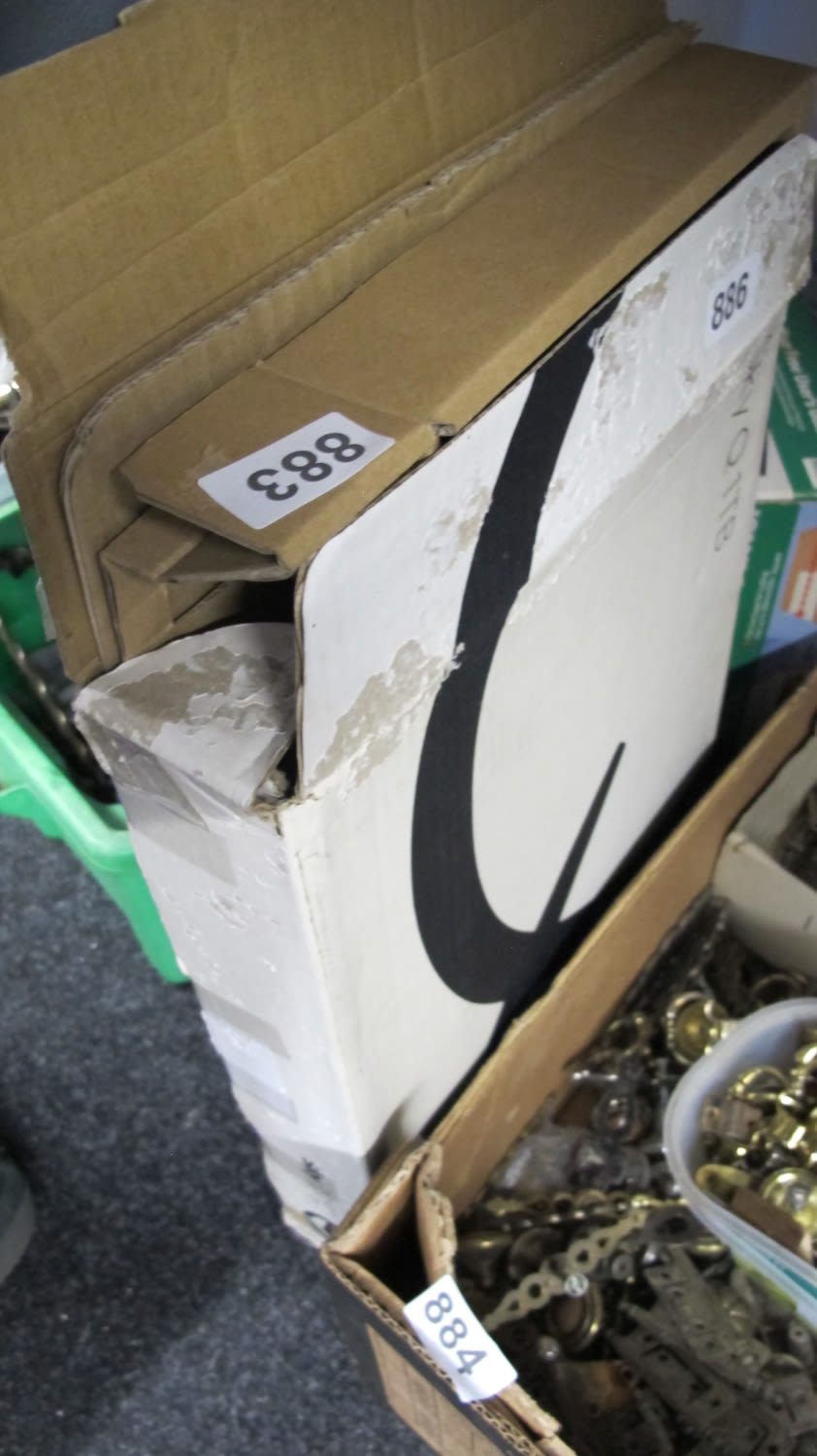 Lot 883: *