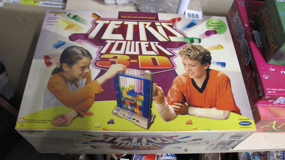 Lot 988: Tetris game