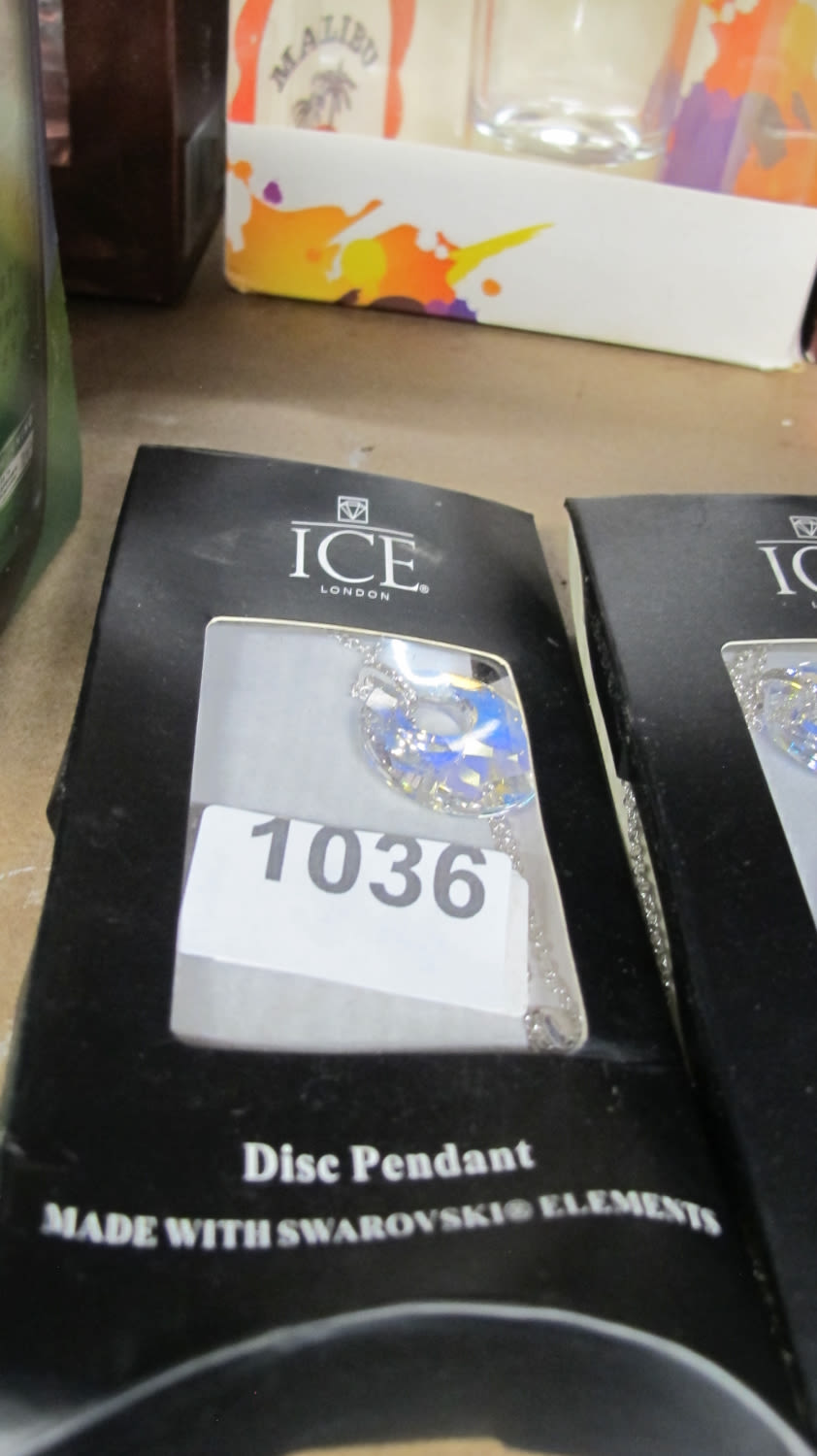 Lot 1036: Ice London Swarovski pendant