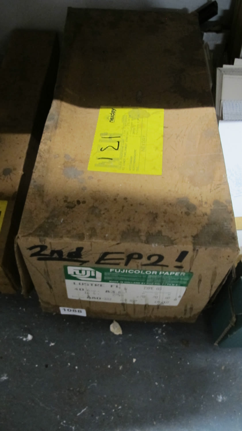 Lot 1088: Fujicolour photographic paper