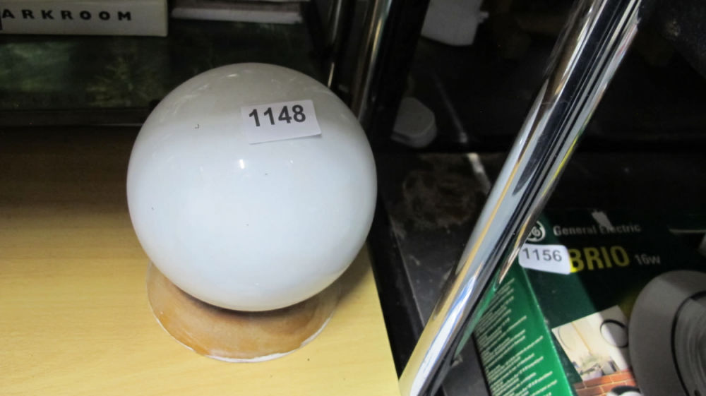 Lot 1148: table lamp