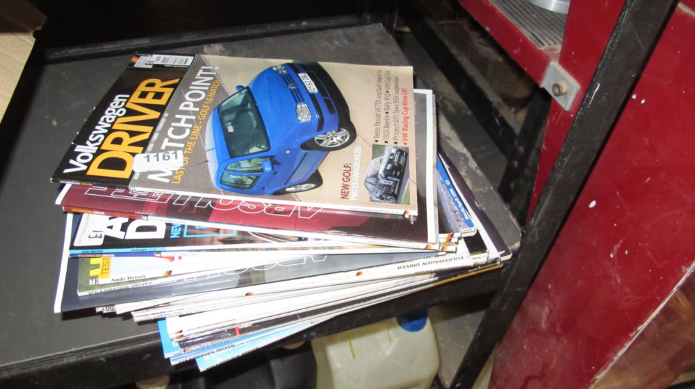 Lot 1161: Car magazines