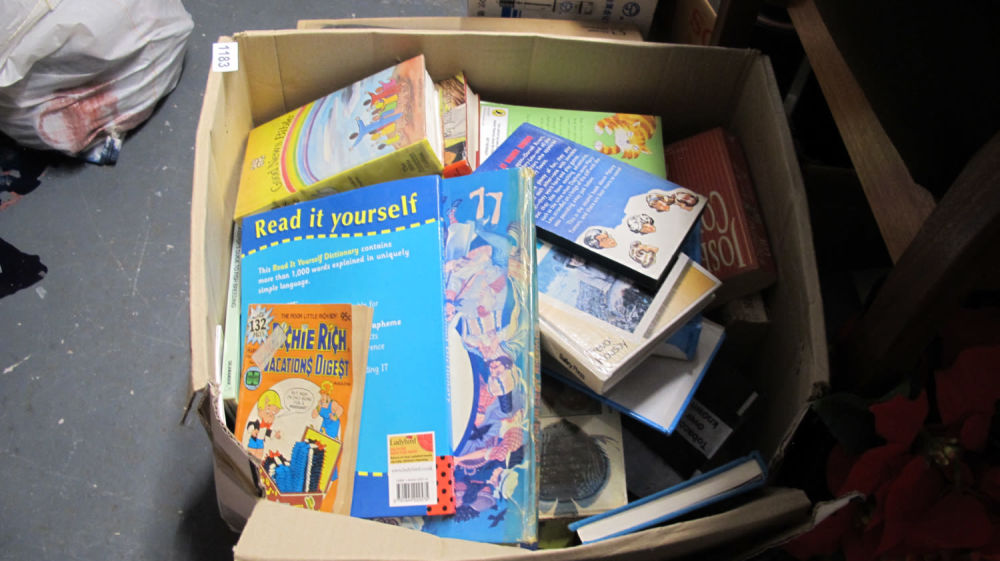 Lot 1183: Box of books