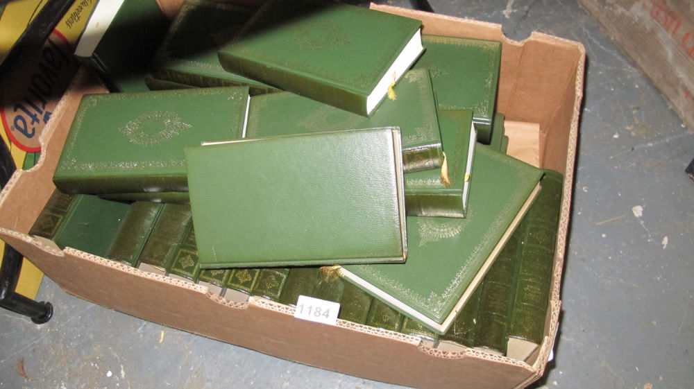 Lot 1184: Box of books
