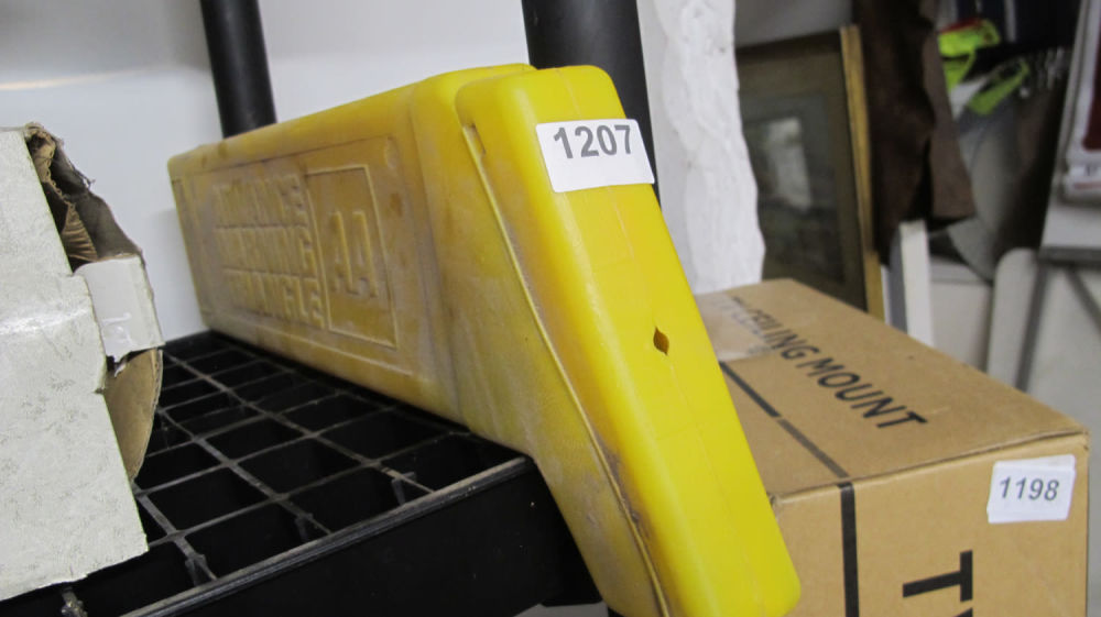 Lot 1207: AA warning triangle