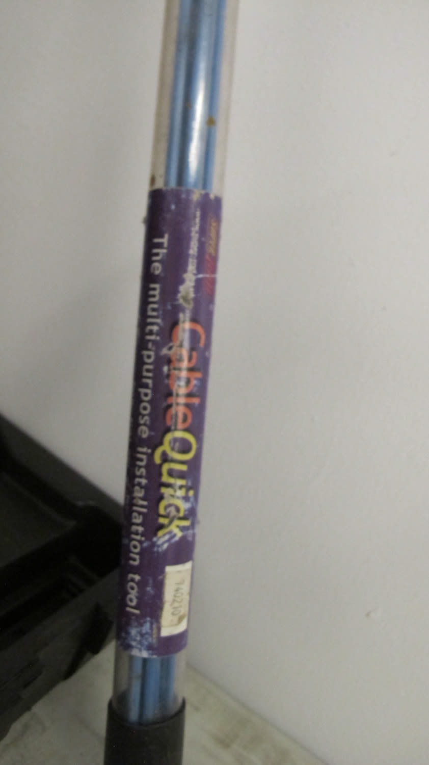 Lot 1226: CableQuick installtion tool