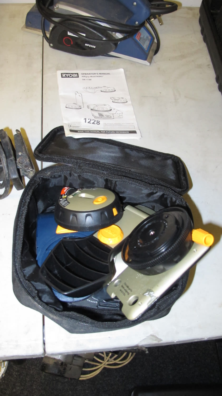 Lot 1228: Ryobi multitask