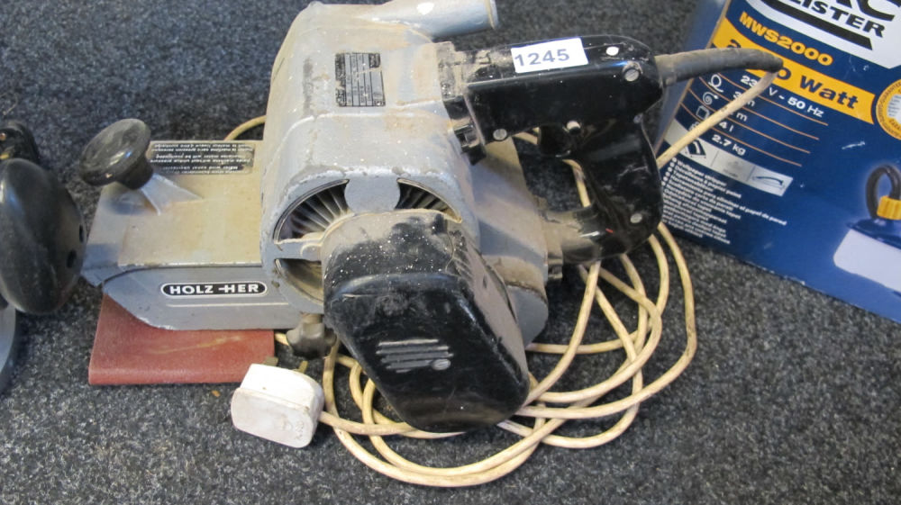 Lot 1245: Belt sander
