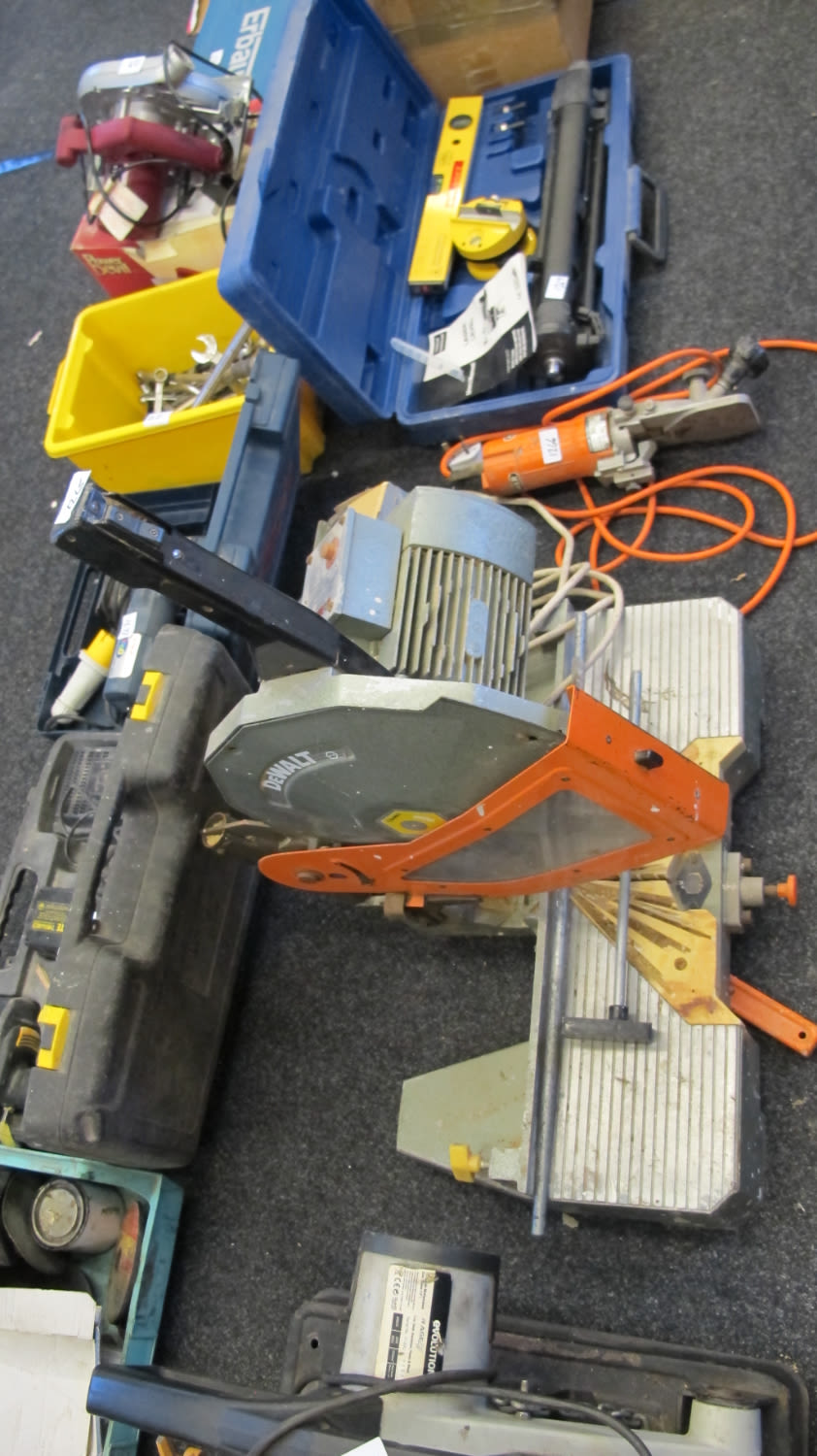 Lot 1265: Chop saw