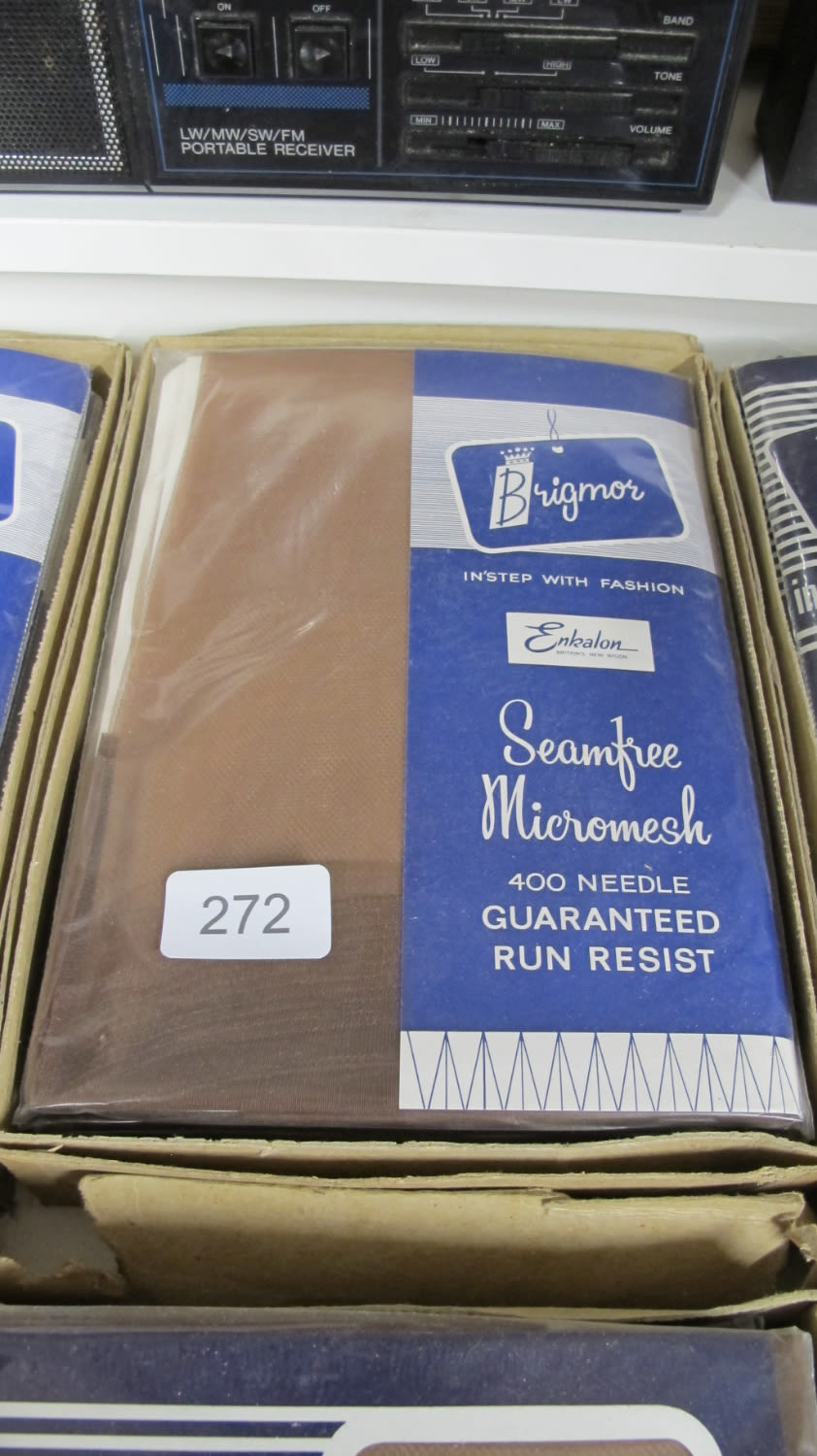 Lot 272: 10 x Stockings