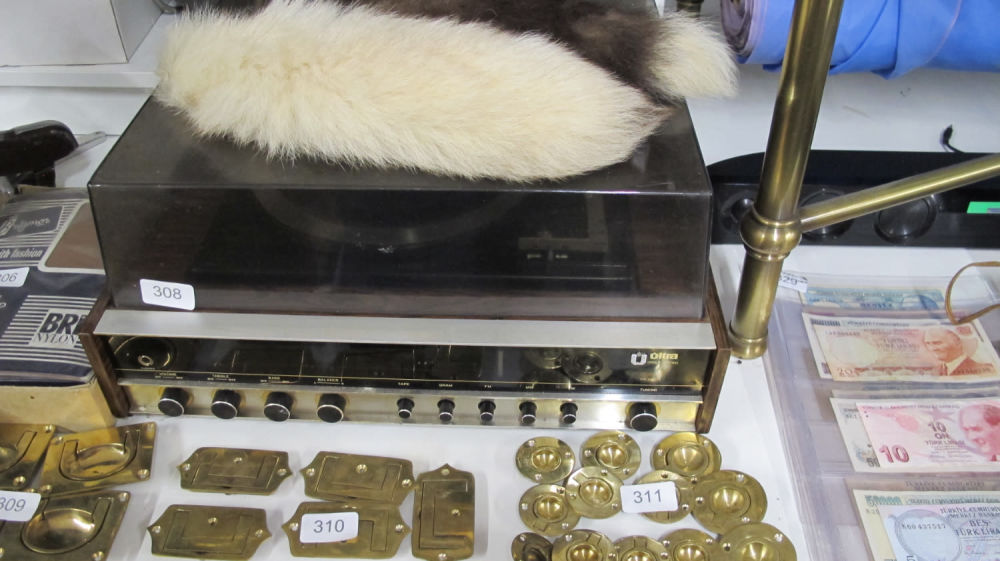 Lot 308: Ultra HiFi system AF: cracked lid